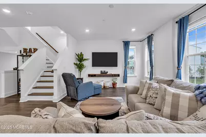 39 Crimson Drive, Manalapan Township, NJ 07726 - Photo 19