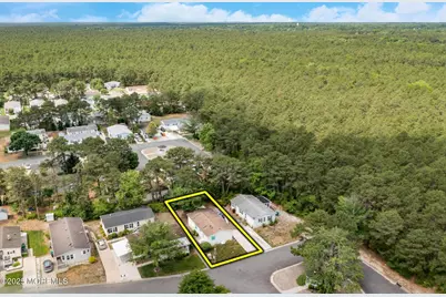 211 Holly Court, Whiting, NJ 08759 - Photo 13