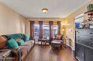 43 Pemberton Dr, Matawan, NJ 07747 - Photo 9