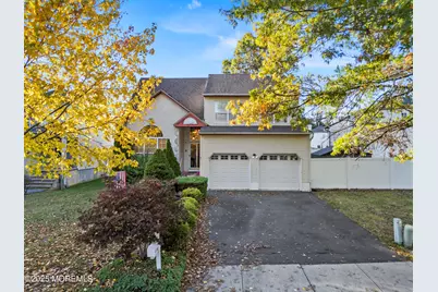 43 Pemberton Drive, Matawan, NJ 07747 - Photo 1