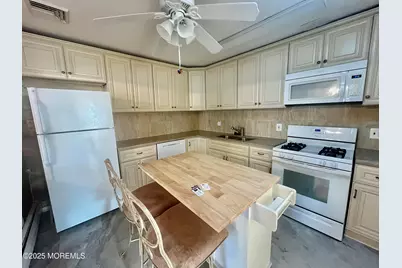 8 Lark Street #A, Manchester Township, NJ 08759 - Photo 3