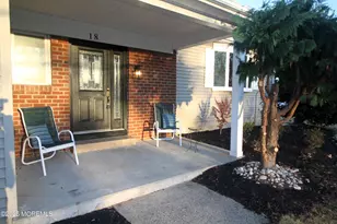 18 Wolfpack Rd, Hamilton Township, NJ 08619 - Photo 3