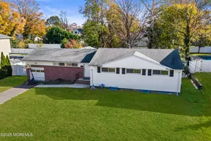 881 Red Oaks Dr, Long Branch, NJ 07740 - Photo 25