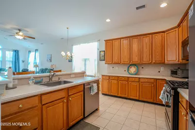 45 Banbury Lane, Jackson, NJ 08527 - Photo 9