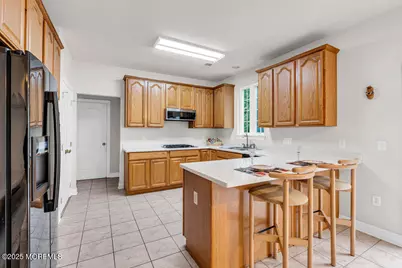 8 Connor Drive, Manalapan Township, NJ 07726 - Photo 19