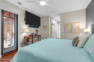 23 Wallace St, Red Bank, NJ 07701 - Photo 11