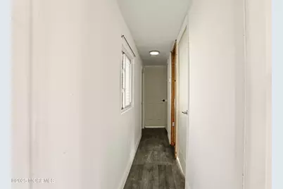 9 Avenue A, Hazlet Township, NJ 07734 - Photo 11