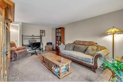 718 E Veterans Highway, Jackson, NJ 08527 - Photo 15