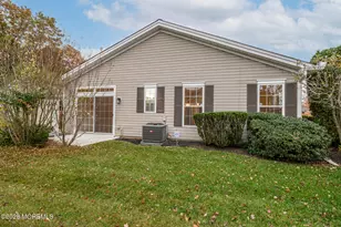 131 Greenlawns Dr, Lakewood, NJ 08701 - Photo 29