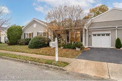 131 Greenlawns Drive, Lakewood, NJ 08701 - Photo 33