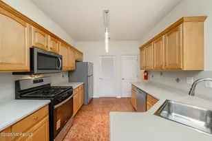 131 Greenlawns Dr, Lakewood, NJ 08701 - Photo 11