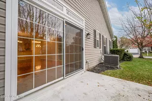 131 Greenlawns Dr, Lakewood, NJ 08701 - Photo 27