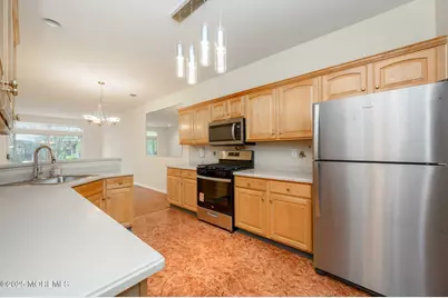 131 Greenlawns Drive, Lakewood, NJ 08701 - Photo 13