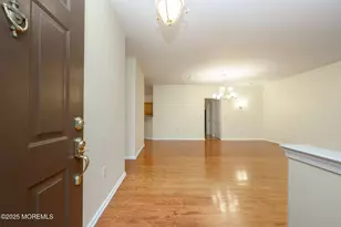 131 Greenlawns Dr, Lakewood, NJ 08701 - Photo 5