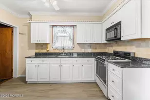 40 Ling St, Fords, NJ 08863 - Photo 19