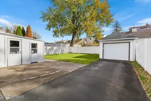 40 Ling St, Fords, NJ 08863 - Photo 39