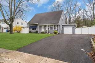 813 Raleigh Dr, Toms River Township, NJ 08753 - Photo 39