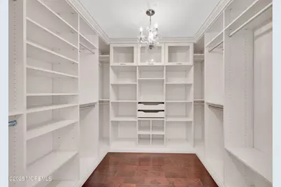 308 Princeton Court, Shrewsbury, NJ 07702 - Photo 7