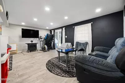 248 Mizzen Avenue, Manahawkin, NJ 08050 - Photo 15