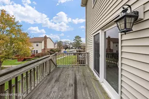46 Parsler Pl, Fords, NJ 08863 - Photo 7