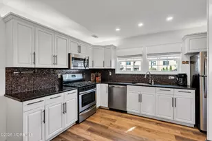 807 Begonia Ct, Jackson, NJ 08527 - Photo 5