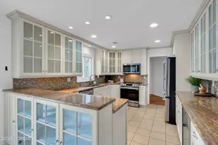 113 Arneytown-Hornerstown Rd, Allentown, NJ 08501 - Photo 13