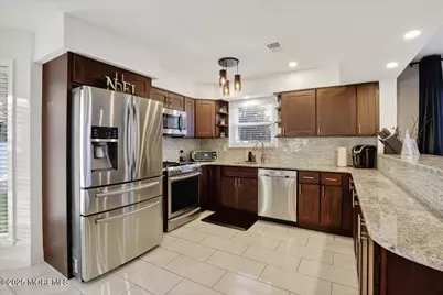 27 Sweet Gum Road, Howell Township, NJ 07731 - Photo 11