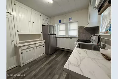 930 Tappan Street, Forked River, NJ 08731 - Photo 7