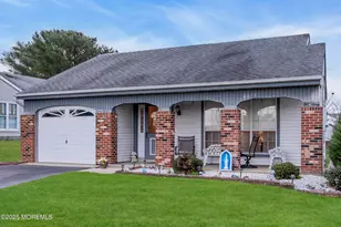 139 Buckingham Dr N, Manchester Township, NJ 08759 - Photo 5