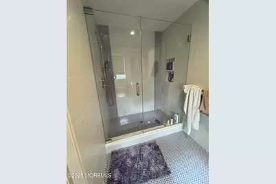 259 Roosevelt Avenue, Oakhurst, NJ 07755 - Photo 15