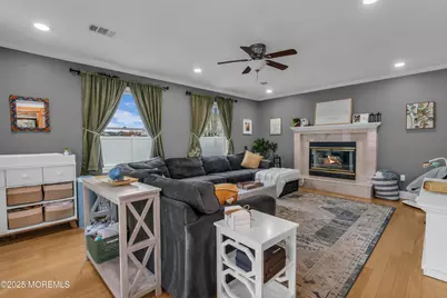 38 Kiwi Loop, Howell Township, NJ 07731 - Photo 9