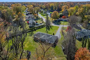 31 Branford Cir, Tinton Falls, NJ 07724 - Photo 3