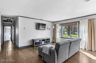 31 Branford Cir, Tinton Falls, NJ 07724 - Photo 11