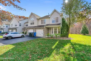 11 Saratoga Ct, Tinton Falls, NJ 07753 - Photo 3