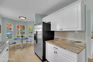 11 Saratoga Ct, Tinton Falls, NJ 07753 - Photo 7