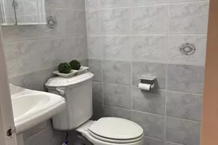 481 Hawthorne Pl, Morganville, NJ 07751 - Photo 23