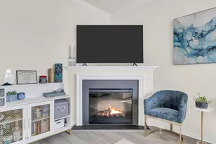 317 Mill Pond Wy, Eatontown, NJ 07724 - Photo 7