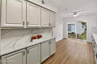 2 Llewellyn Court, Jackson, NJ 08527 - Photo 7