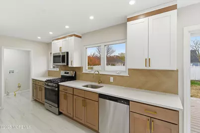 975 Hunt Drive, Toms River Township, NJ 08753 - Photo 9