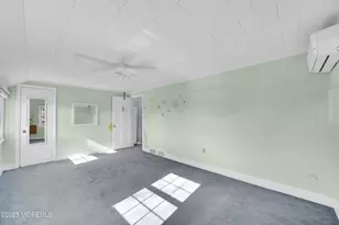 721 Crescent Pl, Sea Girt, NJ 08750 - Photo 27