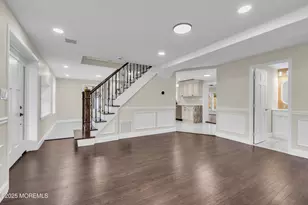 537 S Atlantic Ave, Aberdeen Township, NJ 07747 - Photo 17