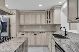 537 S Atlantic Ave, Aberdeen Township, NJ 07747 - Photo 25