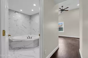 537 S Atlantic Ave, Aberdeen Township, NJ 07747 - Photo 51