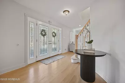 1 Weathervane Way, Marlboro Township, NJ 07746 - Photo 9