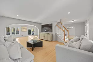 1 Weathervane Way, Marlboro Township, NJ 07746 - Photo 21