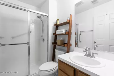 53 Farnworth Close, Freehold, NJ 07728 - Photo 13