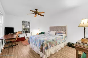 53 Farnworth Close, Freehold, NJ 07728 - Photo 11