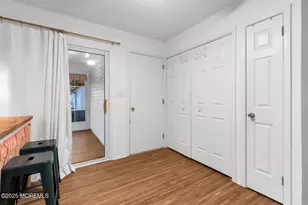 53 Farnworth Close, Freehold, NJ 07728 - Photo 17