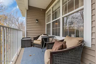 654 St Andrews Pl, Manalapan Township, NJ 07726 - Photo 21