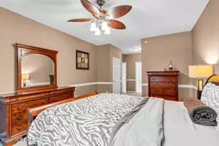 654 St Andrews Pl, Manalapan Township, NJ 07726 - Photo 19